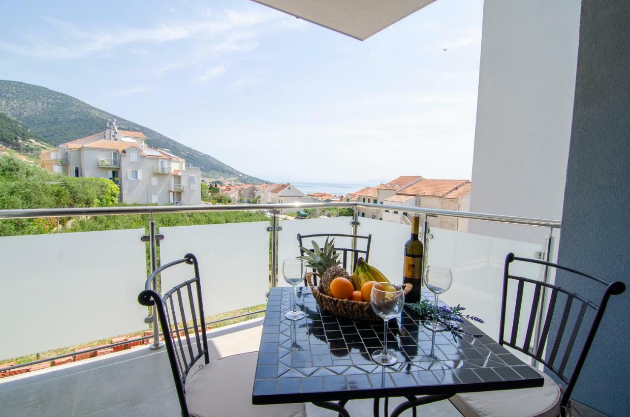 Appartement Sara 3 *
