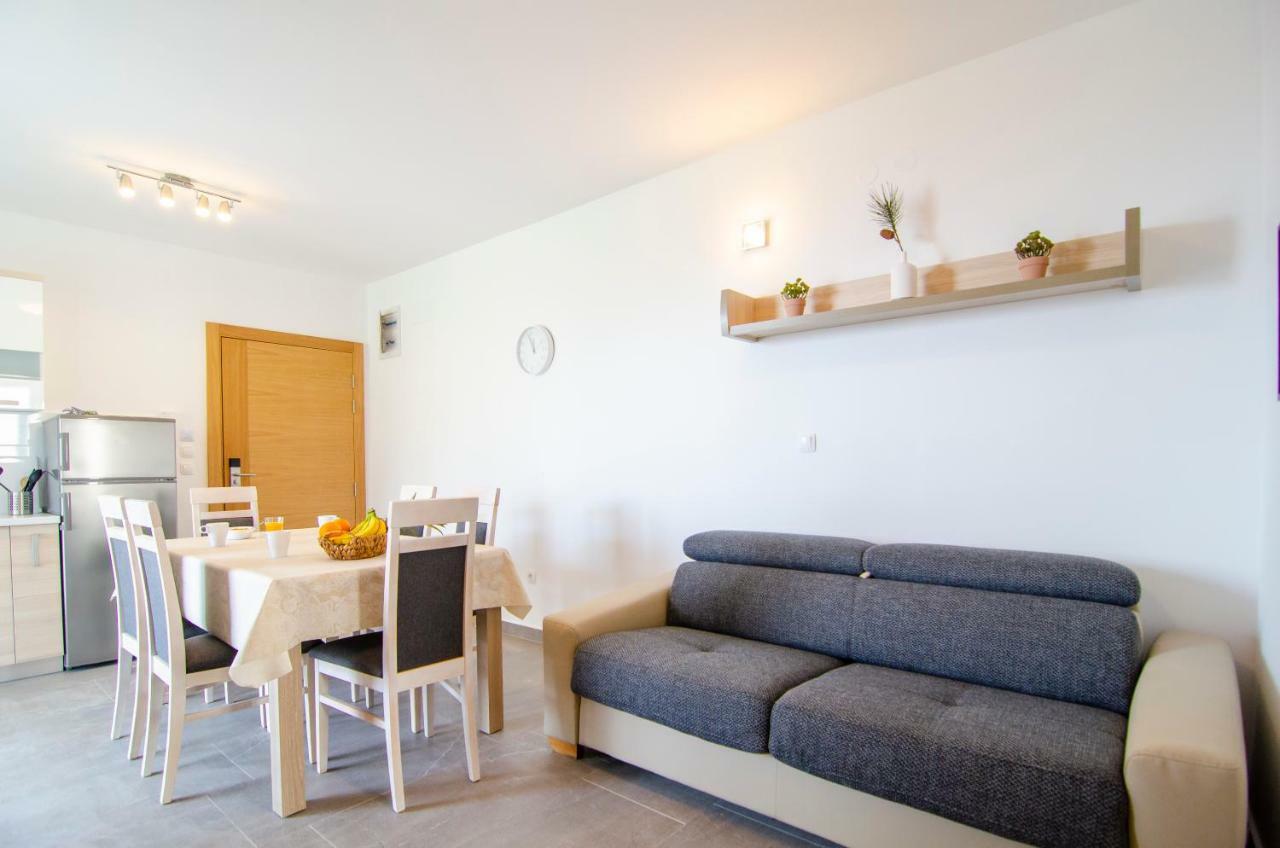 Sara 3 Appartement Bol